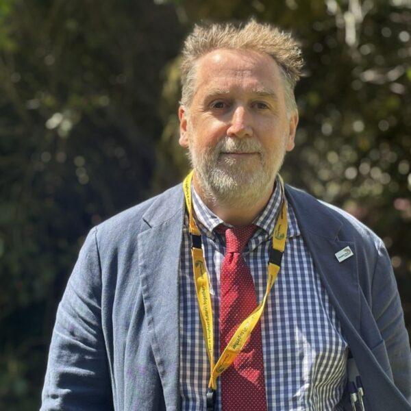 Portrait of Cllr Geoff Smith