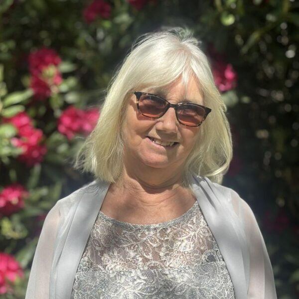 Portrait of Cllr Hazel Faddes